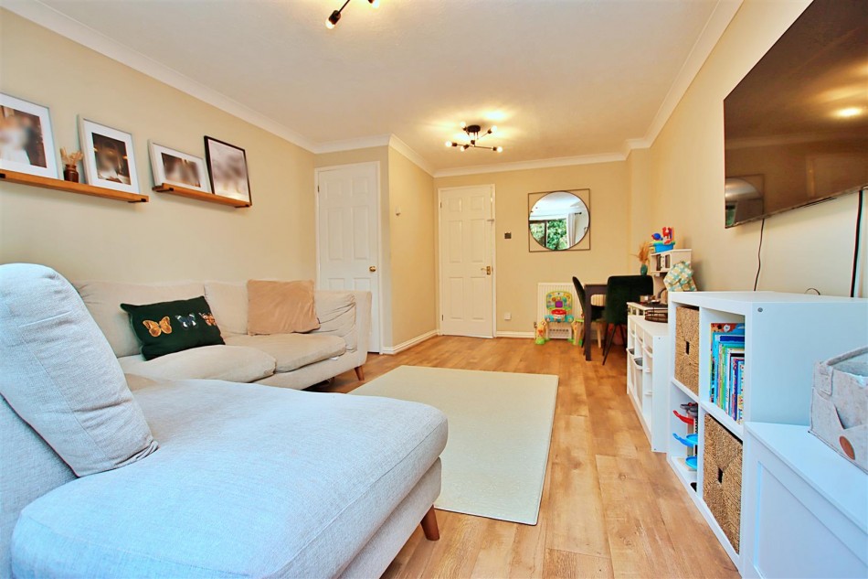 Images for Oberon Close, Borehamwood EAID:SIMMONSESTAPI BID:1