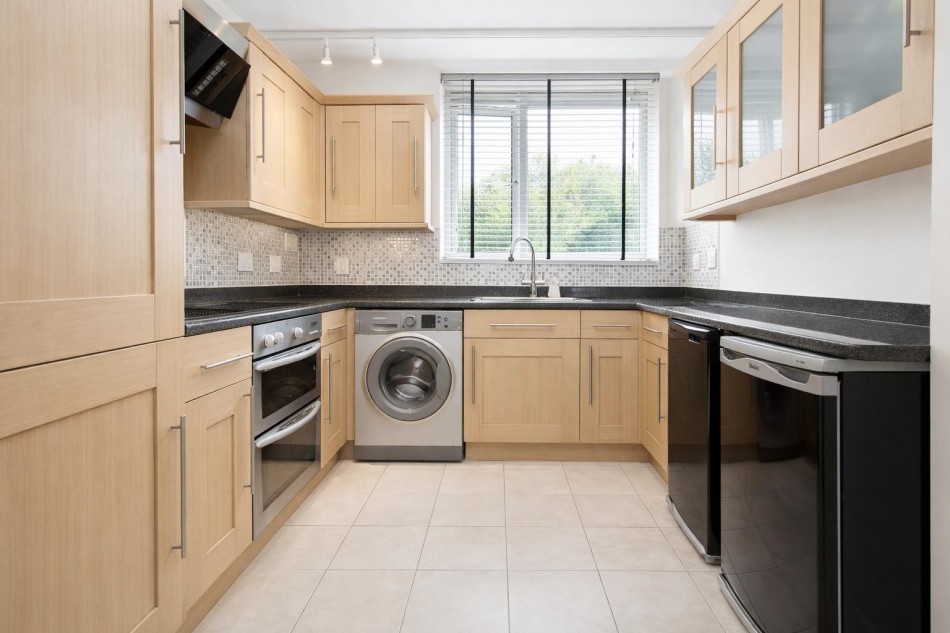 Images for Walshford Way, Borehamwood EAID:SIMMONSESTAPI BID:1