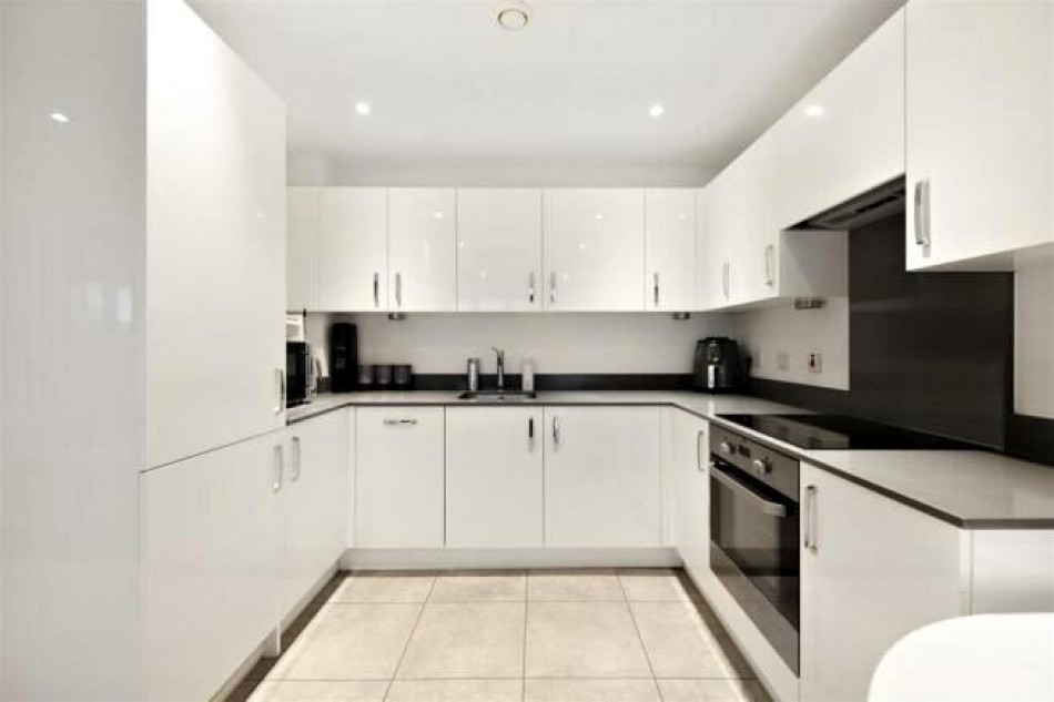 Images for Nuffield House,Holmesley Road, Borehamwood EAID:SIMMONSESTAPI BID:1