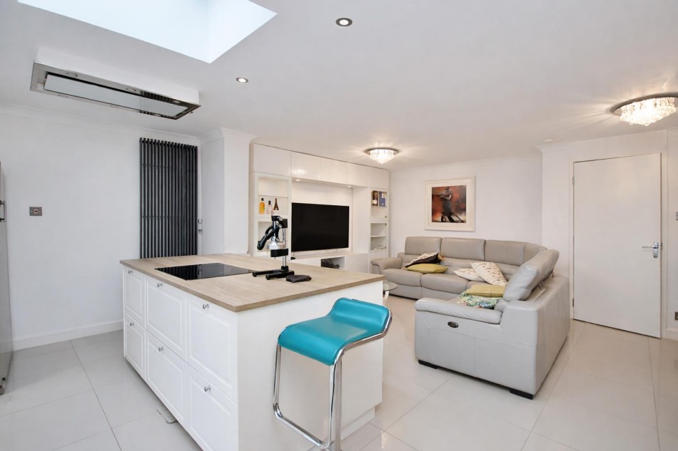 Images for Dales Path, Farriers Way, Borehamwood EAID:SIMMONSESTAPI BID:1