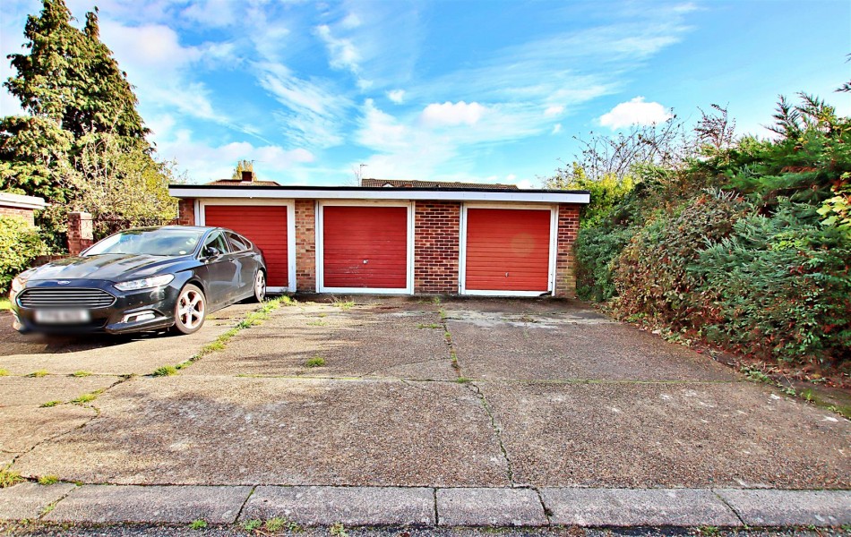 Images for Kenilworth Close, Borehamwood EAID:SIMMONSESTAPI BID:1