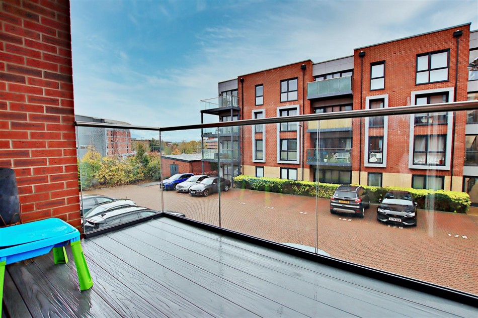 Images for Darwin House,Holmesley Road, Borehamwood EAID:SIMMONSESTAPI BID:1