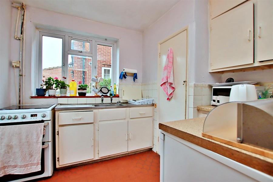 Images for Crown Road, Borehamwood EAID:SIMMONSESTAPI BID:1