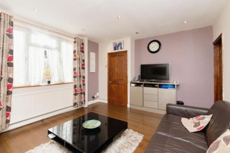 Images for Knebworth Path, Borehamwood EAID:SIMMONSESTAPI BID:1