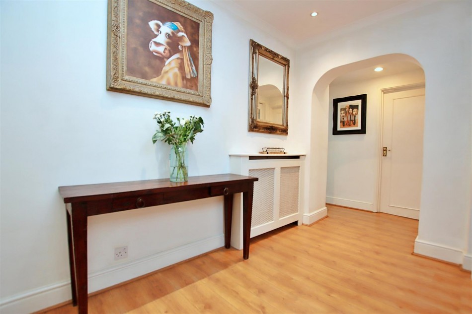 Images for Grange Road, Elstree EAID:SIMMONSESTAPI BID:1