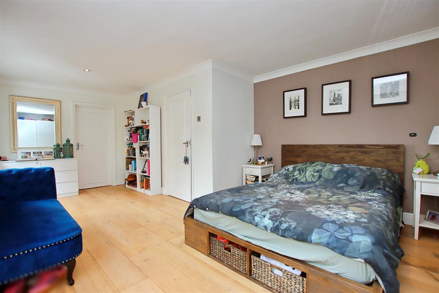 Images for Grange Road, Elstree EAID:SIMMONSESTAPI BID:1