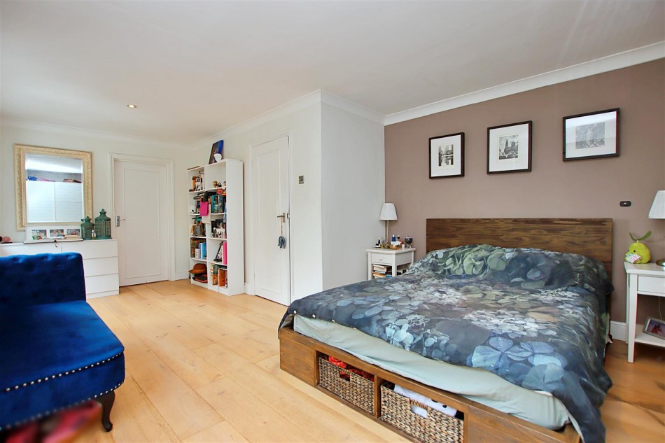 Images for Grange Road, Elstree EAID:SIMMONSESTAPI BID:1