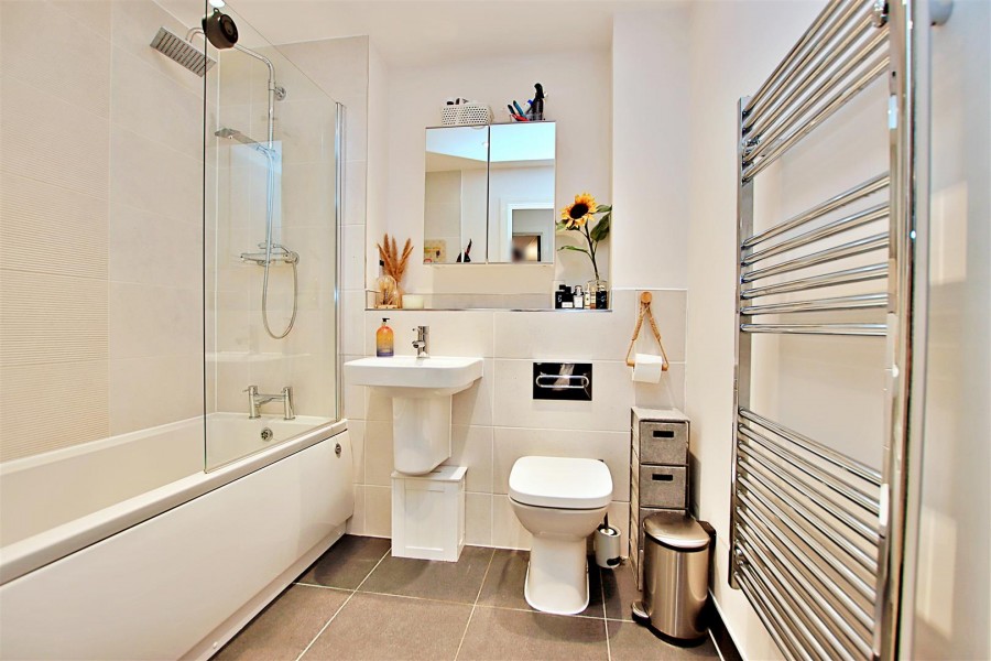 Images for Darwin House,Holmesley Road, Borehamwood EAID:SIMMONSESTAPI BID:1