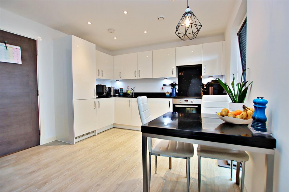 Images for Darwin House,Holmesley Road, Borehamwood EAID:SIMMONSESTAPI BID:1