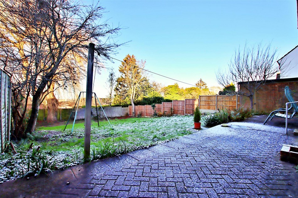 Images for Carrington Avenue, Borehamwood EAID:SIMMONSESTAPI BID:1