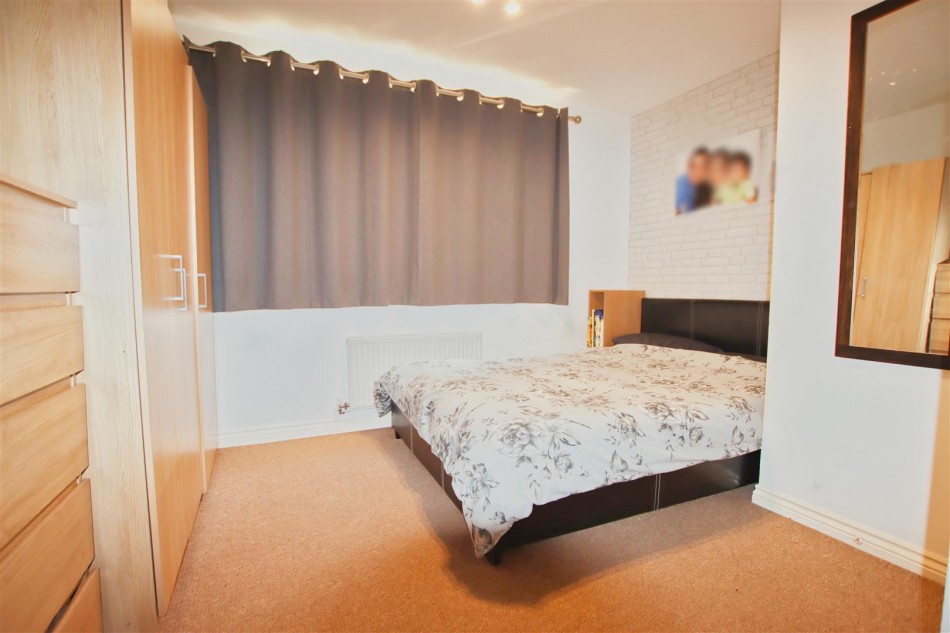 Images for Templeton Court, Eaton Way EAID:SIMMONSESTAPI BID:1