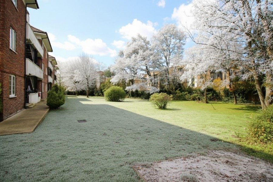 Images for Hollywood Court,Deacons Hill Road, Elstree EAID:SIMMONSESTAPI BID:1