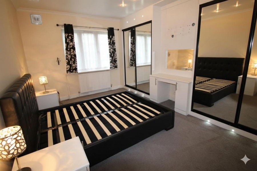 Images for Hollywood Court,Deacons Hill Road, Elstree EAID:SIMMONSESTAPI BID:1