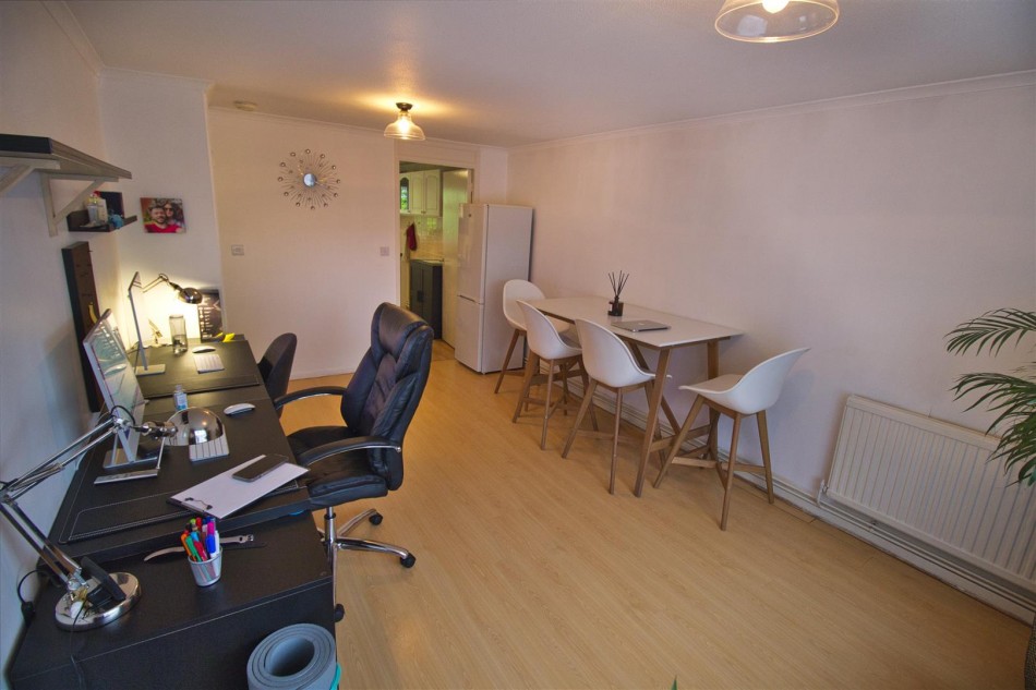 Images for Hunter Close, Borehamwood EAID:SIMMONSESTAPI BID:1