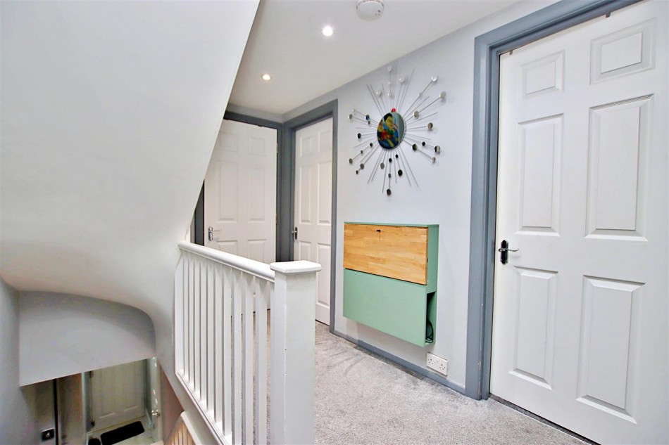 Images for Stapleton Road,Borehamwood EAID:SIMMONSESTAPI BID:1