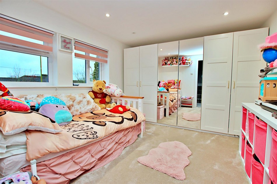 Images for Stapleton Road,Borehamwood EAID:SIMMONSESTAPI BID:1