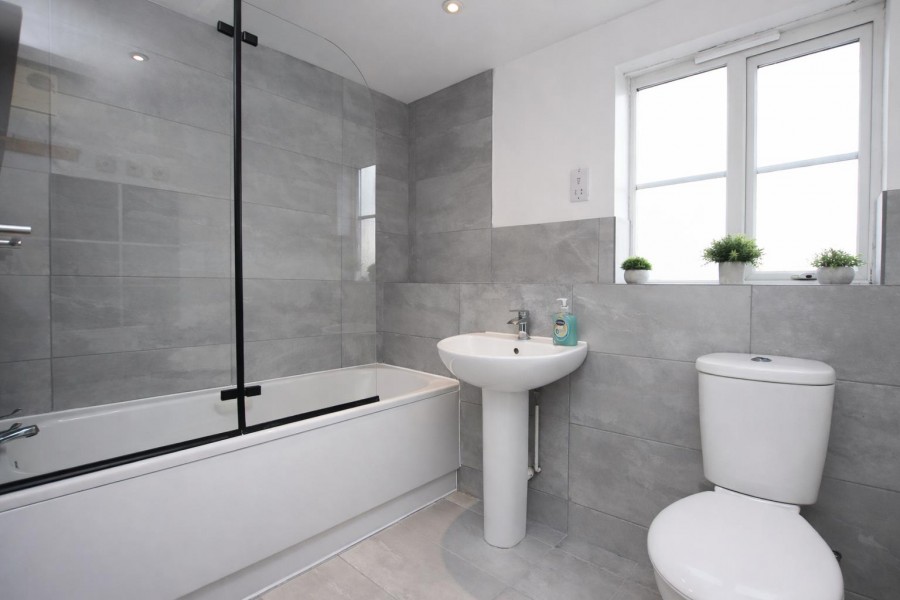 Images for Armstrong Close, Borehamwood EAID:SIMMONSESTAPI BID:1