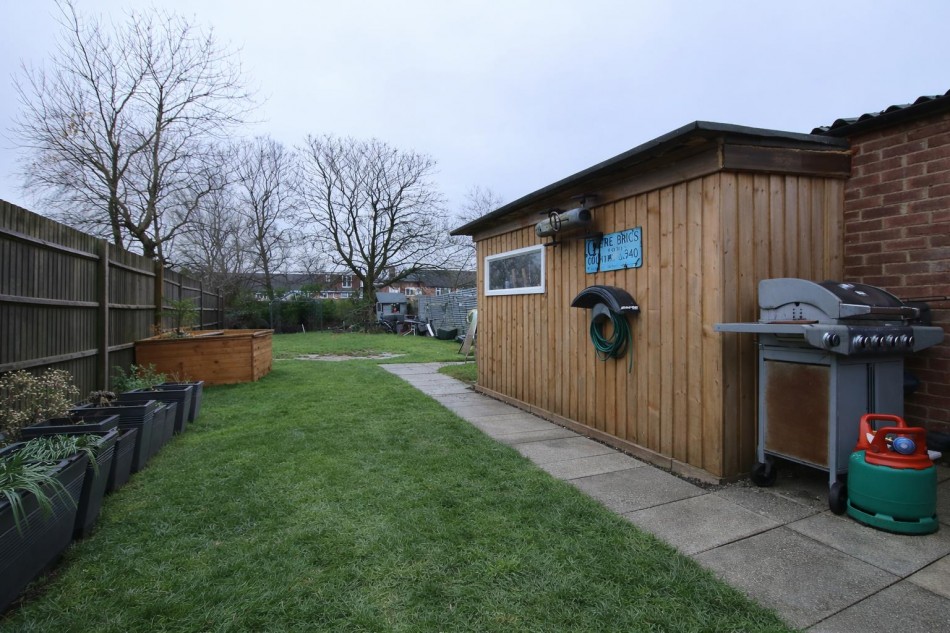 Images for Featherstone Gardens, Borehamwood EAID:SIMMONSESTAPI BID:1