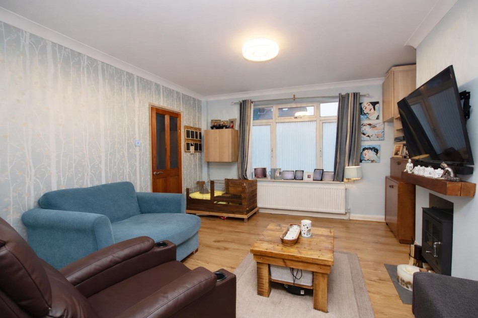 Images for Featherstone Gardens, Borehamwood EAID:SIMMONSESTAPI BID:1