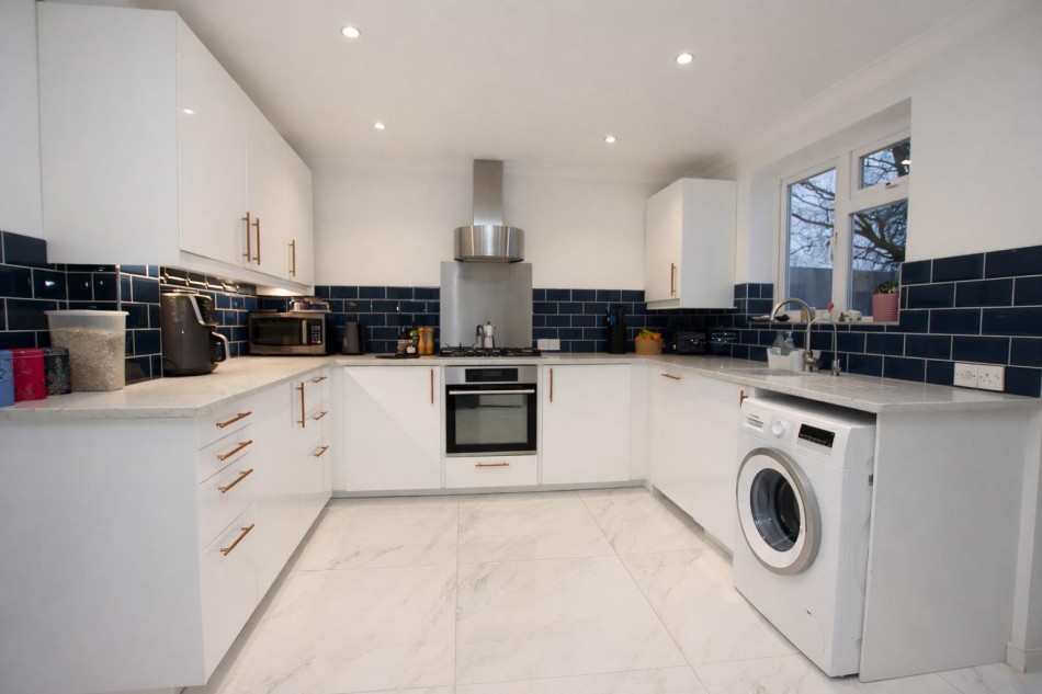 Images for Lemsford Court, Borehamwood EAID:SIMMONSESTAPI BID:1