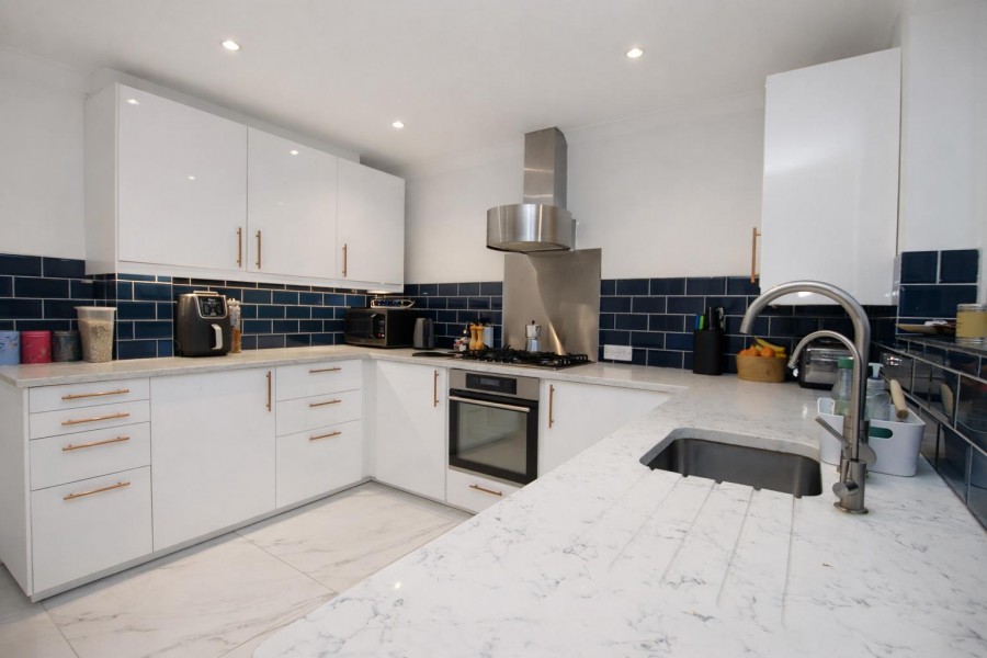 Images for Lemsford Court, Borehamwood EAID:SIMMONSESTAPI BID:1