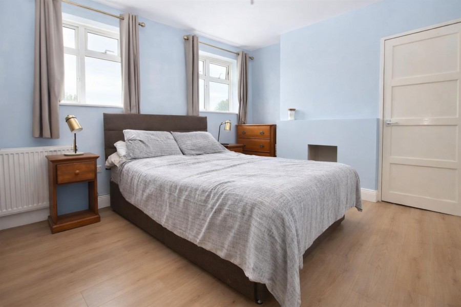 Images for Delius Close, Elstree EAID:SIMMONSESTAPI BID:1