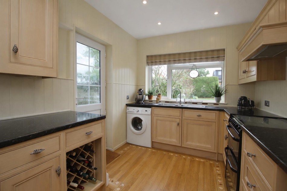 Images for Drayton Road, Borehamwood EAID:SIMMONSESTAPI BID:1