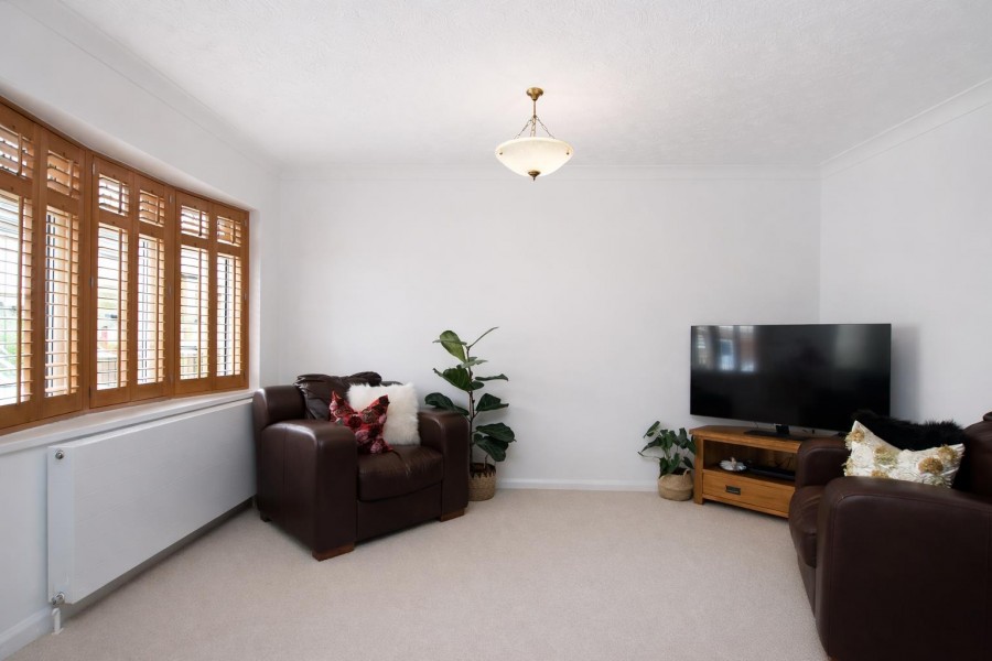 Images for Drayton Road, Borehamwood EAID:SIMMONSESTAPI BID:1