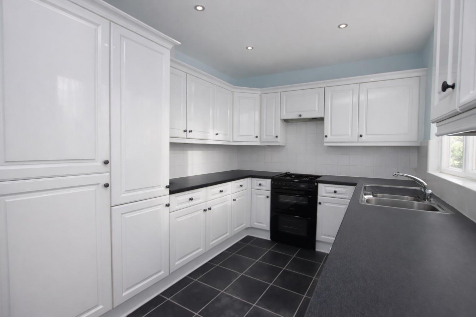 Images for Allerton Road, Borehamwood EAID:SIMMONSESTAPI BID:1