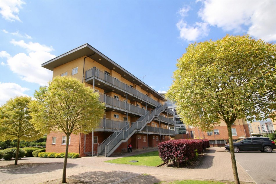 Images for Wilding Court,Whitehall Close, Borehamwood EAID:SIMMONSESTAPI BID:1