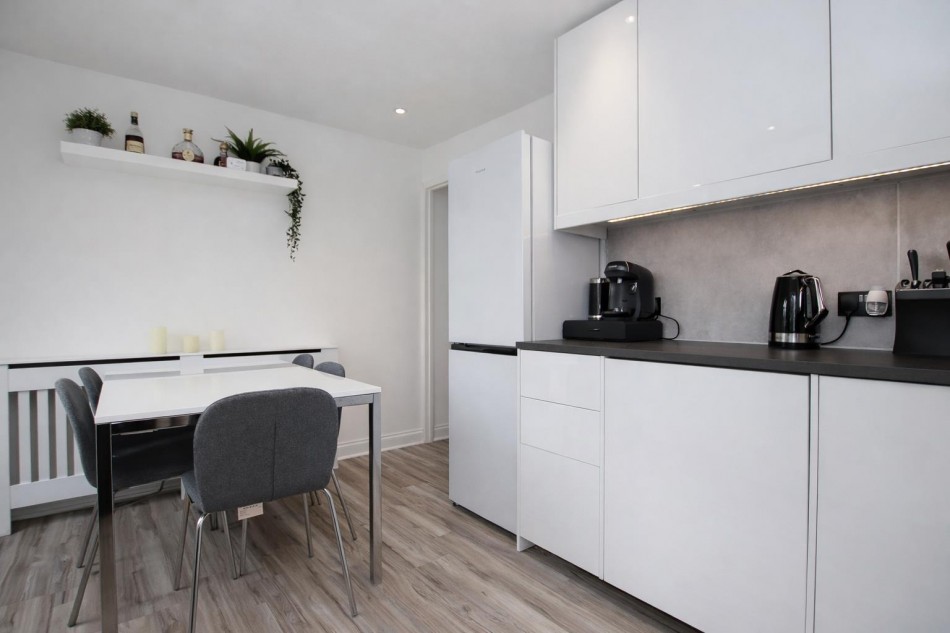 Images for Danziger Way, Borehamwood EAID:SIMMONSESTAPI BID:1