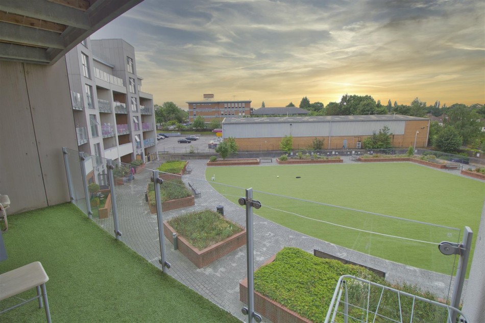 Images for Gemini Park, Manor Way, Borehamwood EAID:SIMMONSESTAPI BID:1