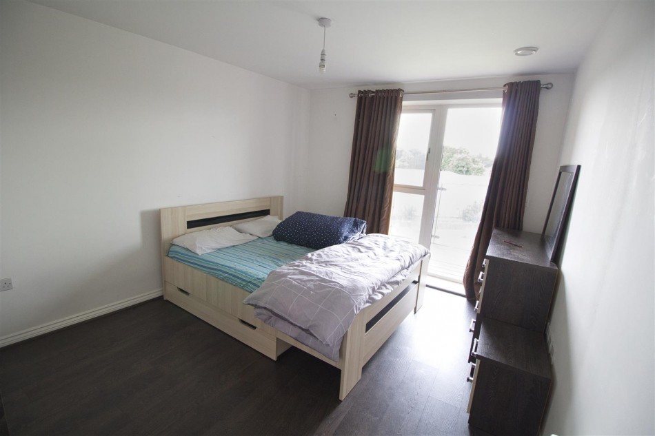 Images for Gemini Park, Manor Way, Borehamwood EAID:SIMMONSESTAPI BID:1
