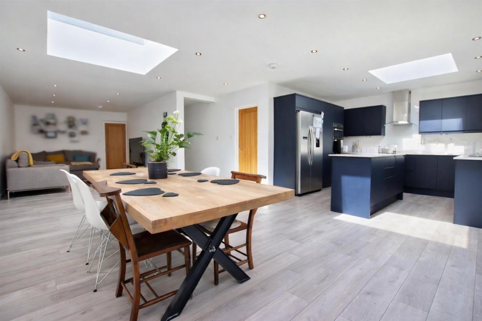 Images for Grosvenor Road, Borehamwood EAID:SIMMONSESTAPI BID:1