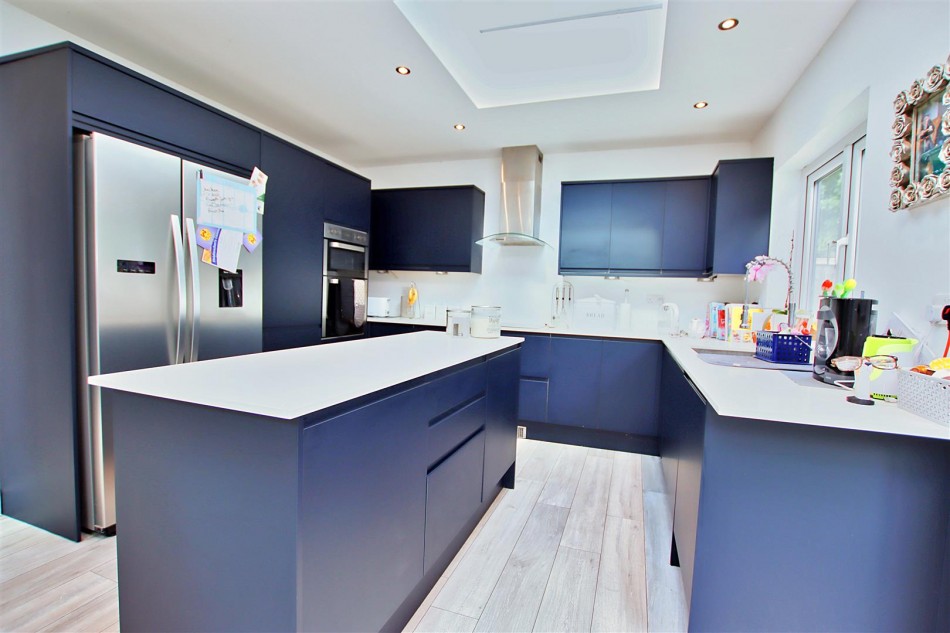 Images for Grosvenor Road, Borehamwood EAID:SIMMONSESTAPI BID:1