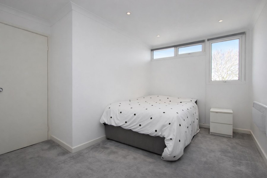 Images for Watling Court,High Street, Elstree EAID:SIMMONSESTAPI BID:1