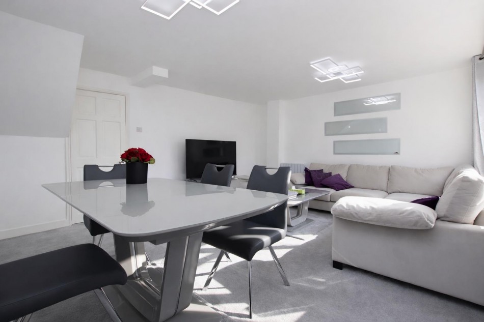 Images for Watling Court,High Street, Elstree EAID:SIMMONSESTAPI BID:1