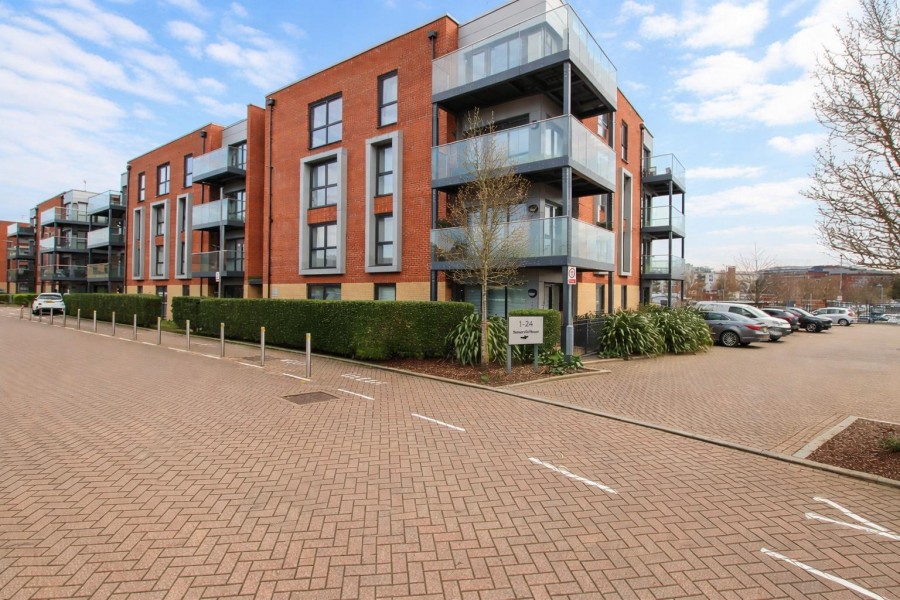 Images for Sommervile House,Holmesley Road,Borehamwood EAID:SIMMONSESTAPI BID:1