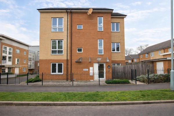 Bergman Court, Studio Way, Borehamwood - EAID:SIMMONSESTAPI, BID:1