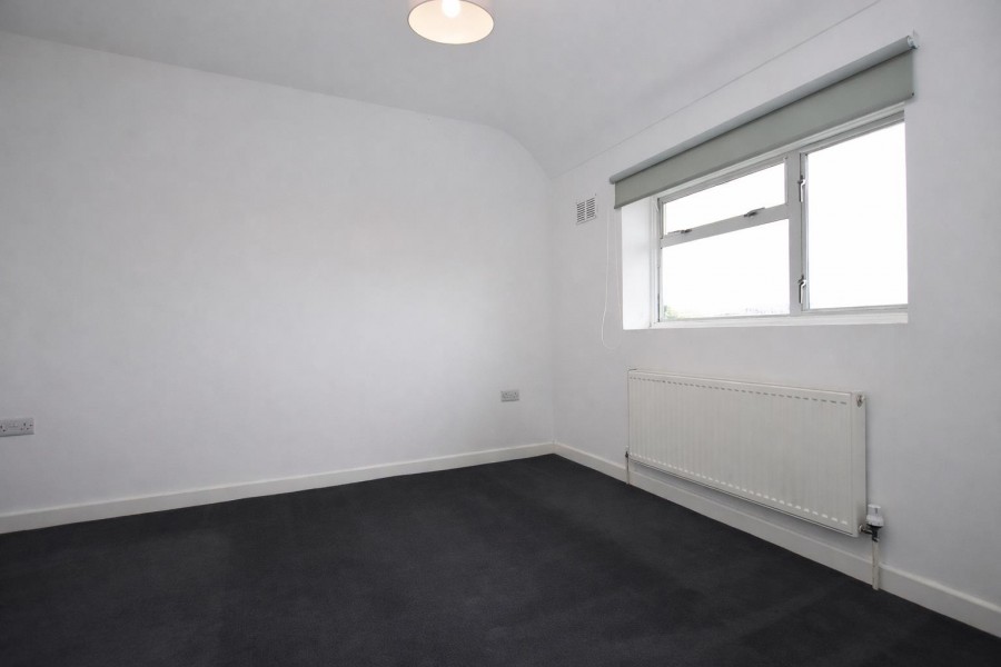 Images for Cranes Way, Borehamwood EAID:SIMMONSESTAPI BID:1