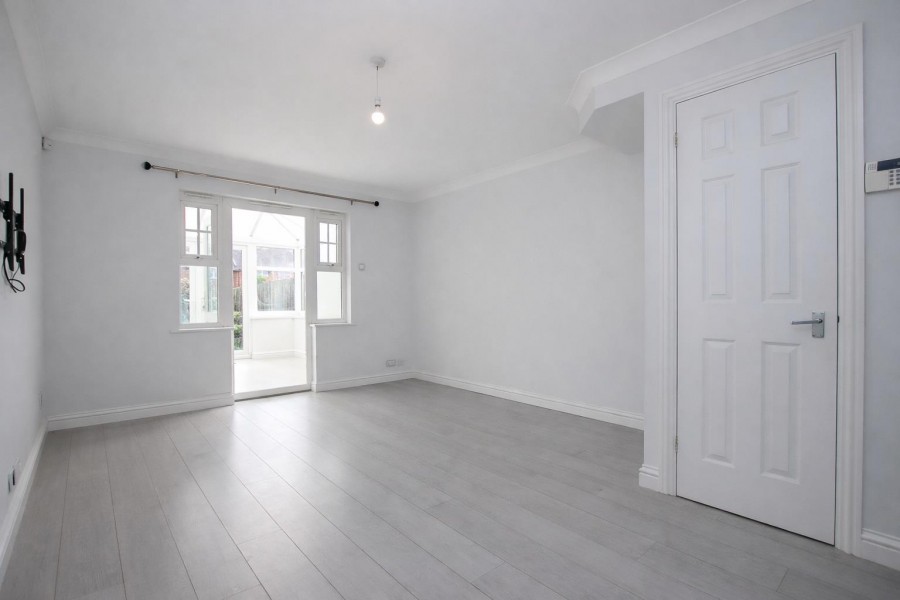 Images for Powys Court, Borehamwood EAID:SIMMONSESTAPI BID:1