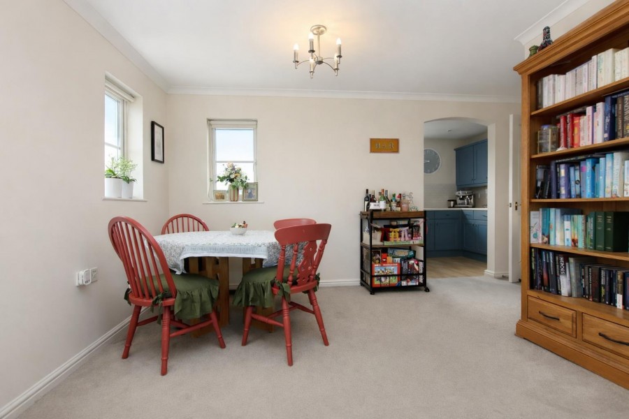 Images for Armstrong Close, Borehamwood EAID:SIMMONSESTAPI BID:1