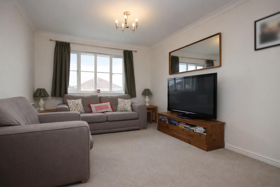 Images for Armstrong Close, Borehamwood EAID:SIMMONSESTAPI BID:1