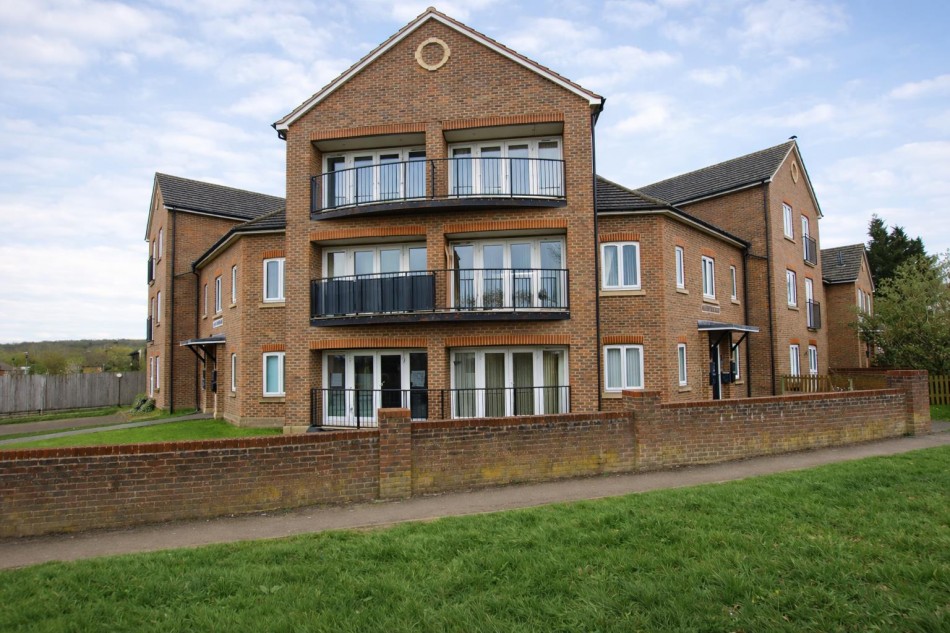 Images for Williow Tree Court,Balmoral Drive, Borehamwood EAID:SIMMONSESTAPI BID:1