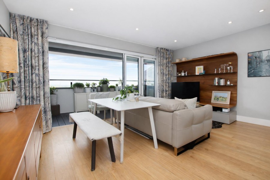 Images for Elstree House,Elstree Way, Borehamwood EAID:SIMMONSESTAPI BID:1