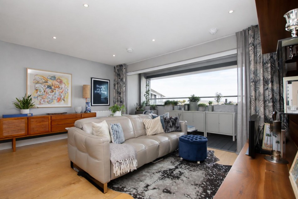 Images for Elstree House,Elstree Way, Borehamwood EAID:SIMMONSESTAPI BID:1