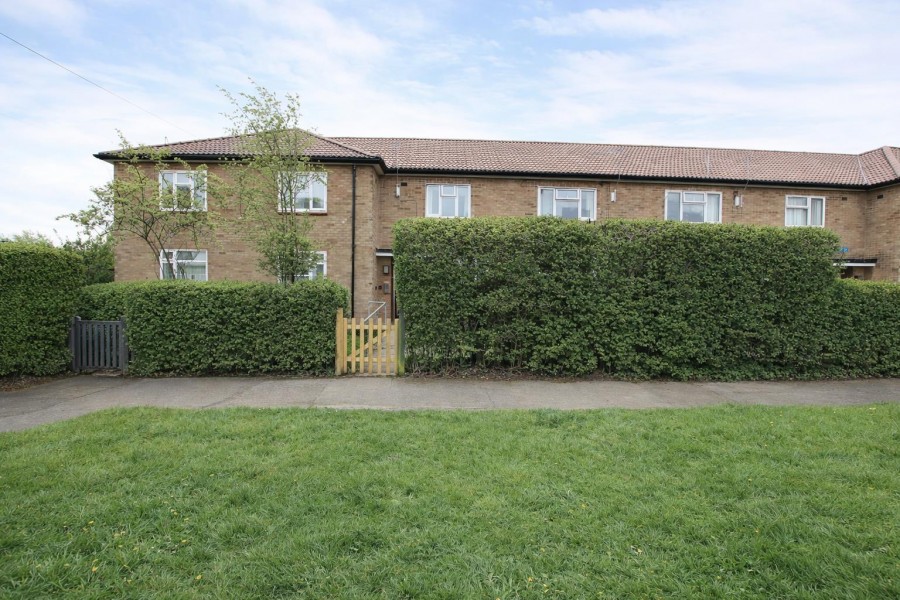 Images for Buckingham Road, Borehamwood EAID:SIMMONSESTAPI BID:1