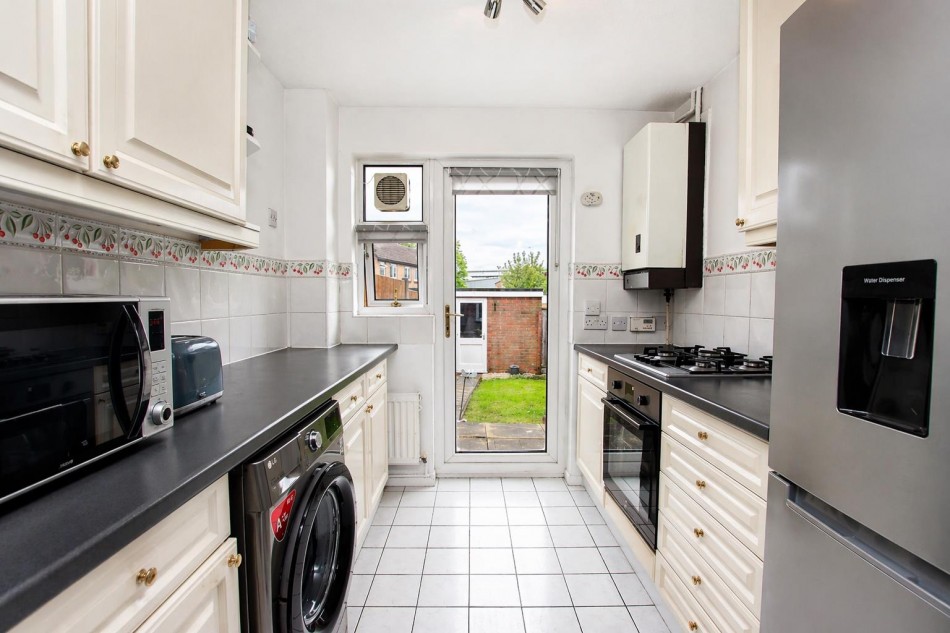 Images for Studio Way, Borehamwood EAID:SIMMONSESTAPI BID:1