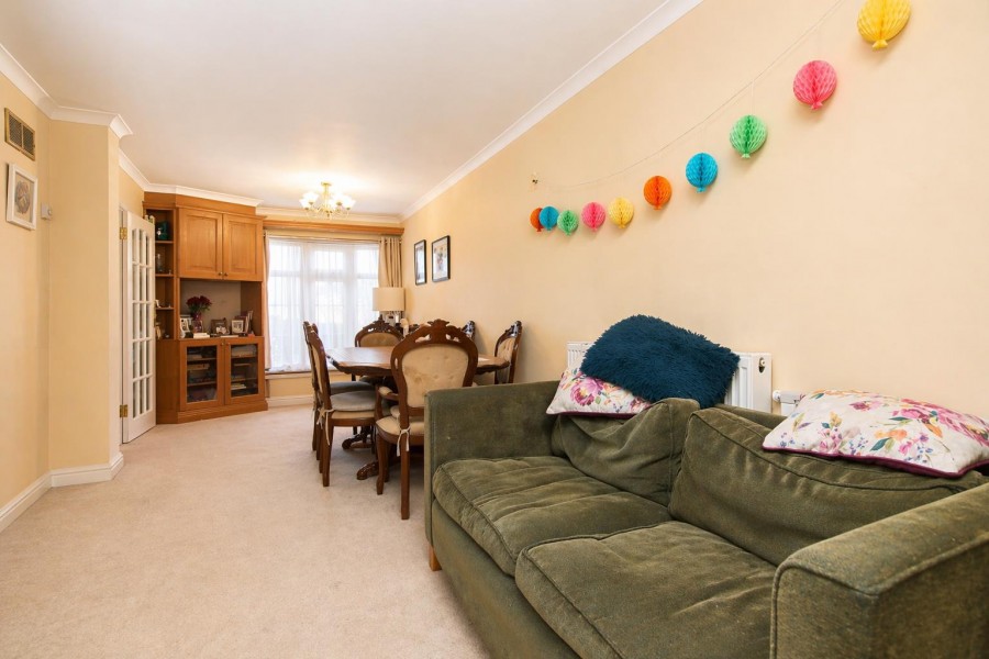 Images for Whitehouse Avenue, Borehamwood EAID:SIMMONSESTAPI BID:1