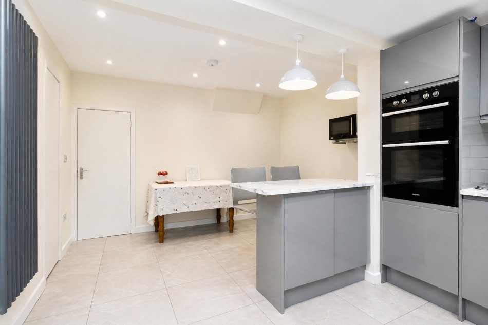 Images for Reston Path, Borehamwood EAID:SIMMONSESTAPI BID:1